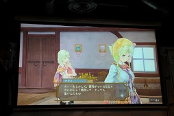 画像ギャラリー No.015のサムネイル画像 / 「シャリーのアトリエ」とアニメ「エスカ＆ロジーのアトリエ」の完成発表会が開催。小岩井ことりさん，上坂すみれさん，村川梨衣さんが登壇した会場の模様をレポート