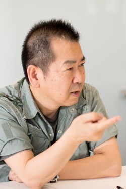 画像ギャラリー No.013のサムネイル画像 / バーチャファイターの生みの親・鈴木 裕氏に聞く，シリーズの今昔。「Virtua Fighter FEVERCOMBO」コラボプレゼント付きインタビュー