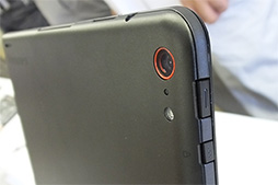 画像ギャラリー No.027のサムネイル画像 / 最高クラスのスペックを誇るAtom搭載Windowsタブレット「ThinkPad 10」。その設計に秘めたこだわりをLenovoが解説