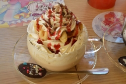 画像ギャラリー No.011のサムネイル画像 / 「プリティーオールフレンズバレンタインカフェ」内覧会をレポート。こだわりのコラボメニューが楽しめて，思わずハピラキになる空間