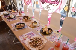 画像ギャラリー No.029のサムネイル画像 / 「プリティーオールフレンズバレンタインカフェ」内覧会をレポート。こだわりのコラボメニューが楽しめて，思わずハピラキになる空間