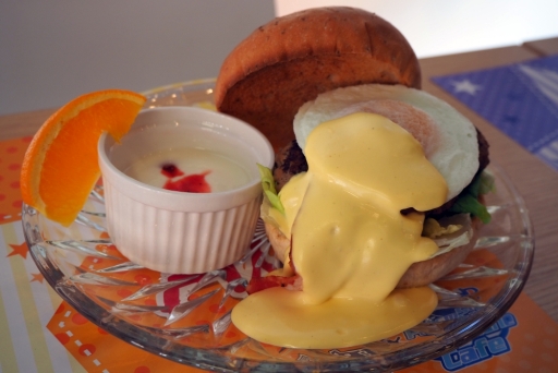 画像ギャラリー No.003のサムネイル画像 / 芸が細かくて，ほっとする和食メニューがいいぜ！　味噌ドリンクの衝撃に震えた「WITH produce 男プリカフェ」をレポート