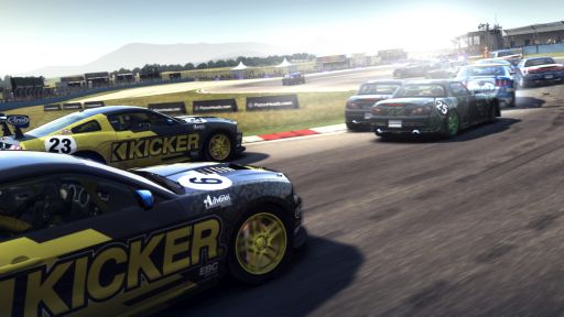 画像ギャラリー No.001のサムネイル画像 / 「GRID Autosport」，シナリオモード「キャリア」や条件を設定して競うレースイベント「カスタムカップ」など，ゲームモードの概要を公開