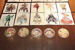 画像ギャラリー No.014のサムネイル画像 / 「白猫プロジェクト」「黒猫のウィズ」「ほしの島のにゃんこ」のコラボカフェが1月30日にオープン。小島瑠璃子さんも駆けつけたオープン記念イベントをレポート