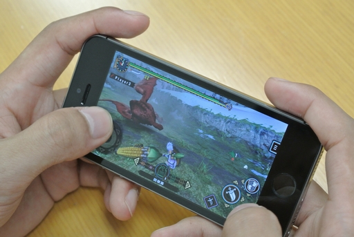 画像ギャラリー No.048のサムネイル画像 / iOS版「モンスターハンターポータブル 2nd G」が本日より配信開始。寝ても覚めても狩猟に明け暮れた日々がスマホで蘇る！