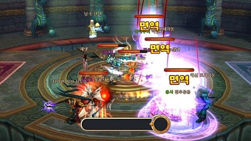 画像ギャラリー No.008のサムネイル画像 / あらゆる要素が盛り込まれたスマホ向け本格MMORPG「レジェンドオブゴッド」の事前登録がスタート。フライングゲットガチャにも注目!