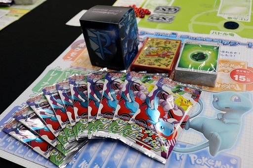 画像ギャラリー No.003のサムネイル画像 / 将棋の糸谷八段がポケモンマスターに! 「ポケモンカードゲーム」新セット「ひかる伝説」先行体験会レポート