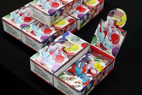 画像ギャラリー No.004のサムネイル画像 / 将棋の糸谷八段がポケモンマスターに! 「ポケモンカードゲーム」新セット「ひかる伝説」先行体験会レポート