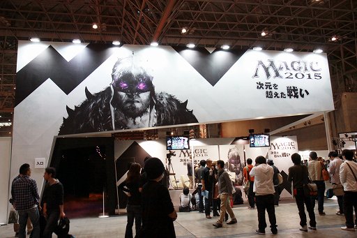 画像ギャラリー No.002のサムネイル画像 / 「マジック：ザ・ギャザリング」を始めるなら「デュエルズ・オブ・ザ・プレインズウォーカー2015」が最適。ブランドディレクターに話を聞いた