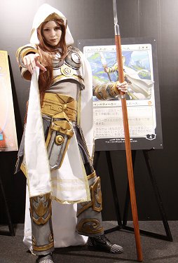 画像ギャラリー No.004のサムネイル画像 / 「マジック：ザ・ギャザリング」を始めるなら「デュエルズ・オブ・ザ・プレインズウォーカー2015」が最適。ブランドディレクターに話を聞いた