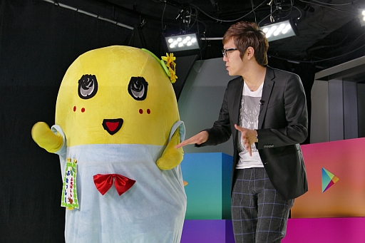 画像ギャラリー No.013のサムネイル画像 / 「ファームヒーロー」をHIKAKIN×ふなっしーがプレイ。12月1日に始まるGame Week with Google Playの収録現場をレポート