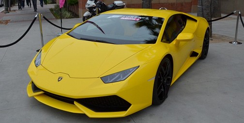 画像ギャラリー No.002のサムネイル画像 / ［E3 2014］Xbox One版「Forza Horizon 2」を実際にプレイ。動的天候変化システムに感動し，ウラカンの実車展示にも驚く