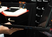 画像ギャラリー No.005のサムネイル画像 / ［COMPUTEX］13.9インチで3K，GTX 870M＆デュアルM.2搭載，そして重量1.87kg。GIGABYTEの新しいゲーマー向けノートPCがなかなか面白い