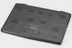画像ギャラリー No.009のサムネイル画像 / GIGABYTE「AORUS X7 Pro V4」レビュー。Amazon限定販売で日本市場上陸を果たしたゲーマー向けノートPCの実力に迫る