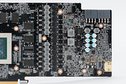 画像ギャラリー No.032のサムネイル画像 / 「GV-N108TAORUS X-11GD」レビュー。GIGABYTEのゲームブランド「AORUS」から登場したGTX 1080 Tiカードを試す