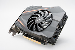 画像ギャラリー No.023のサムネイル画像 / GIGABYTE製外付けグラフィックボックス「AORUS GTX 1070 Gaming Box」レビュー。性能面では及第点だが動作するノートPCを選ぶ