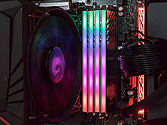 ［COMPUTEX］GIGABYTEがゲーマー向けメモリモジュール市場に参入。まさかの“光るダミー”付き