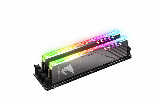 画像ギャラリー No.003のサムネイル画像 / ダミーモジュール2枚付きで4スロットを「フルカラーLED」化できるPC4-25600モジュール2枚セット,GIGABYTEから国内発売