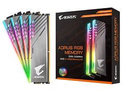 ダミーモジュール2枚付きで4スロットを「フルカラーLED」化できるPC4-25600モジュール2枚セット，GIGABYTEから国内発売
