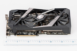 画像ギャラリー No.003のサムネイル画像 / GIGABYTE「AORUS GeForce RTX 2080 XTREME 8G」レビュー。大型クーラー搭載のゲーマー向けカードは総合力の高さが見どころだ