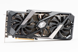 画像ギャラリー No.004のサムネイル画像 / GIGABYTE「AORUS GeForce RTX 2080 XTREME 8G」レビュー。大型クーラー搭載のゲーマー向けカードは総合力の高さが見どころだ