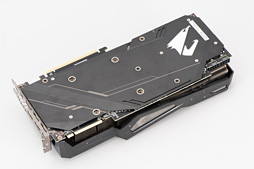 画像ギャラリー No.007のサムネイル画像 / GIGABYTE「AORUS GeForce RTX 2080 XTREME 8G」レビュー。大型クーラー搭載のゲーマー向けカードは総合力の高さが見どころだ