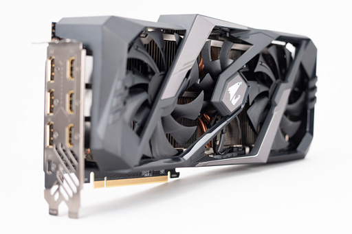 画像ギャラリー No.064のサムネイル画像 / GIGABYTE「AORUS GeForce RTX 2080 XTREME 8G」レビュー。大型クーラー搭載のゲーマー向けカードは総合力の高さが見どころだ