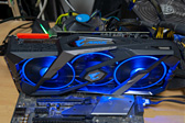 画像ギャラリー No.079のサムネイル画像 / GIGABYTE「AORUS GeForce RTX 2080 XTREME 8G」レビュー。大型クーラー搭載のゲーマー向けカードは総合力の高さが見どころだ