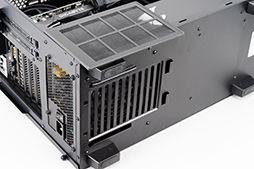 画像ギャラリー No.013のサムネイル画像 / 【PR】GIGABYTE製PCパーツで固めたゲームPC「AORUS GPC-01V」を試す。性能や使い勝手，拡張性も良好な1台だ