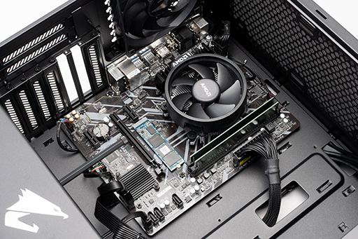画像ギャラリー No.024のサムネイル画像 / 【PR】GIGABYTE製PCパーツで固めたゲームPC「AORUS GPC-01V」を試す。性能や使い勝手，拡張性も良好な1台だ