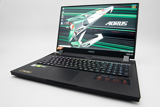 画像ギャラリー No.002のサムネイル画像 / GIGABYTEのハイエンドゲームノートPC「AORUS 17G」を試す。RTX 3080＆300Hz液晶搭載にメカニカルキーボード採用と見どころは多い