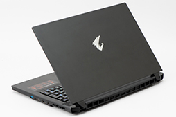画像ギャラリー No.004のサムネイル画像 / GIGABYTEのハイエンドゲームノートPC「AORUS 17G」を試す。RTX 3080＆300Hz液晶搭載にメカニカルキーボード採用と見どころは多い