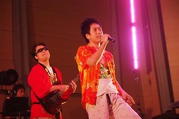画像ギャラリー No.019のサムネイル画像 / maimai収録楽曲のアーティストが熱唱! 6時間のライブで燃えあがった「maimai LIVE 2014 洗濯祭〜」をレポート
