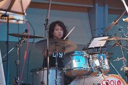 画像ギャラリー No.024のサムネイル画像 / maimai収録楽曲のアーティストが熱唱! 6時間のライブで燃えあがった「maimai LIVE 2014 洗濯祭〜」をレポート