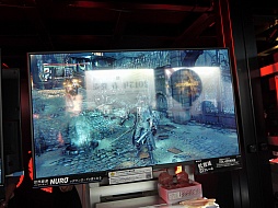 画像ギャラリー No.006のサムネイル画像 / ［TGS 2014］「Bloodborne」の仕掛け武器はロマンがいっぱい，剣と石が合体してハンマーに！？　新武器を試遊で確認してみた