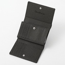 画像ギャラリー No.016のサムネイル画像 / 「Bloodborne」の時計塔をイメージした腕時計，狩人をイメージしたバッグと財布が予約受付を開始