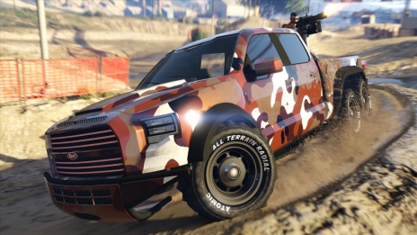 画像ギャラリー No.004のサムネイル画像 / 「GTAオンライン」に「ターゲットアサルトレース」が実装。2人1組で戦闘用車両に乗って争う新モード