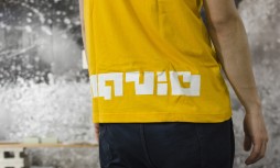 画像ギャラリー No.017のサムネイル画像 / 「スプラトゥーン」デザインのTシャツが6月13日発売。THE KING OF GAMESから