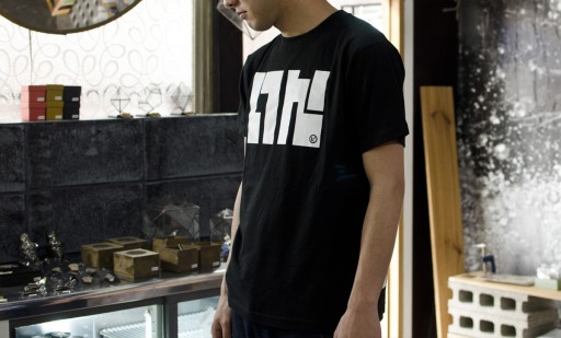 画像ギャラリー No.019のサムネイル画像 / 「スプラトゥーン」デザインのTシャツが6月13日発売。THE KING OF GAMESから