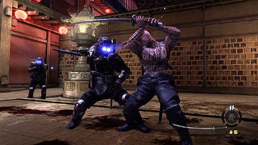 画像ギャラリー No.005のサムネイル画像 / 板垣伴信氏のWii U「Devil's Third」は8月4日発売。パッケージ版はAmazon独占販売で予約受付が本日スタート