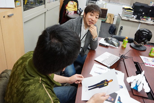 画像ギャラリー No.004のサムネイル画像 / 「雷電V」開発者インタビュー。ことぶきつかさ氏がキャラクターデザイナーとして参加した経緯やデザイン論などを,駒澤敏亘社長とことぶき氏に聞いた