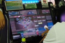 画像ギャラリー No.003のサムネイル画像 / アーケードTCG「BASEBALL HEROES 2014」のロケテストが本日開始。100人を超えるファンが集まった会場の模様を，新要素の概要と共にお届け