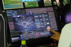 画像ギャラリー No.004のサムネイル画像 / アーケードTCG「BASEBALL HEROES 2014」のロケテストが本日開始。100人を超えるファンが集まった会場の模様を，新要素の概要と共にお届け