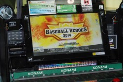 画像ギャラリー No.013のサムネイル画像 / アーケードTCG「BASEBALL HEROES 2014」のロケテストが本日開始。100人を超えるファンが集まった会場の模様を，新要素の概要と共にお届け