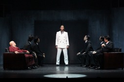 画像ギャラリー No.005のサムネイル画像 / 舞台「龍が如く」の公演DVDが8月27日に発売。特典映像は約160分