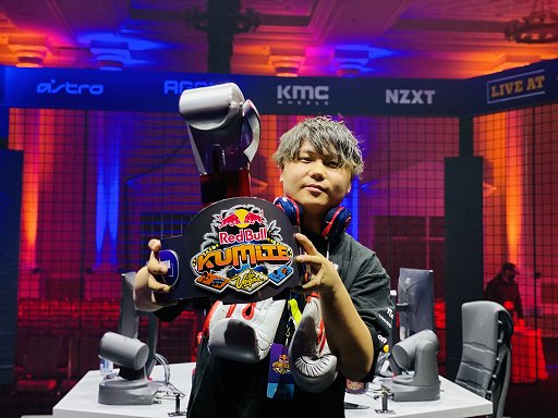 画像ギャラリー No.002のサムネイル画像 / DONUTS USG「鉄拳7」部門のGEN選手がRed Bull Kumite 2021で優勝