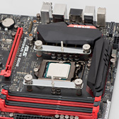 画像ギャラリー No.030のサムネイル画像 / 【PR】低負荷時にファン回転の止まるGTX 980カード「STRIX-GTX980-DC2OC-4GD5」を使って，超絶静かな小型ゲームPCを自作してみた
