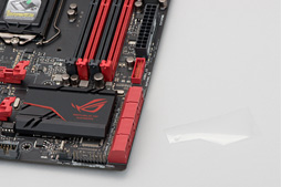 画像ギャラリー No.043のサムネイル画像 / 【PR】低負荷時にファン回転の止まるGTX 980カード「STRIX-GTX980-DC2OC-4GD5」を使って，超絶静かな小型ゲームPCを自作してみた