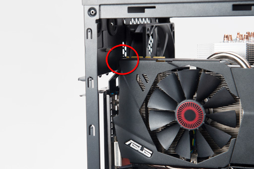 画像ギャラリー No.072のサムネイル画像 / 【PR】低負荷時にファン回転の止まるGTX 980カード「STRIX-GTX980-DC2OC-4GD5」を使って，超絶静かな小型ゲームPCを自作してみた