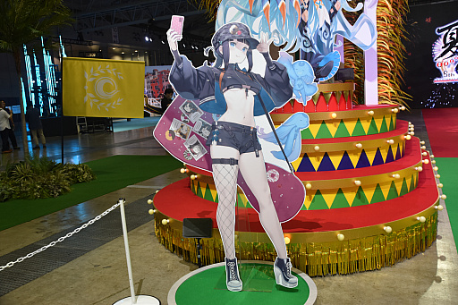 画像ギャラリー No.006のサムネイル画像 / オノ・タコさんが原画を手掛けた巨大「英霊ねぶた」の展示も。「FGO Fes. 2023 夏祭り 〜8th Anniversary〜」レポート